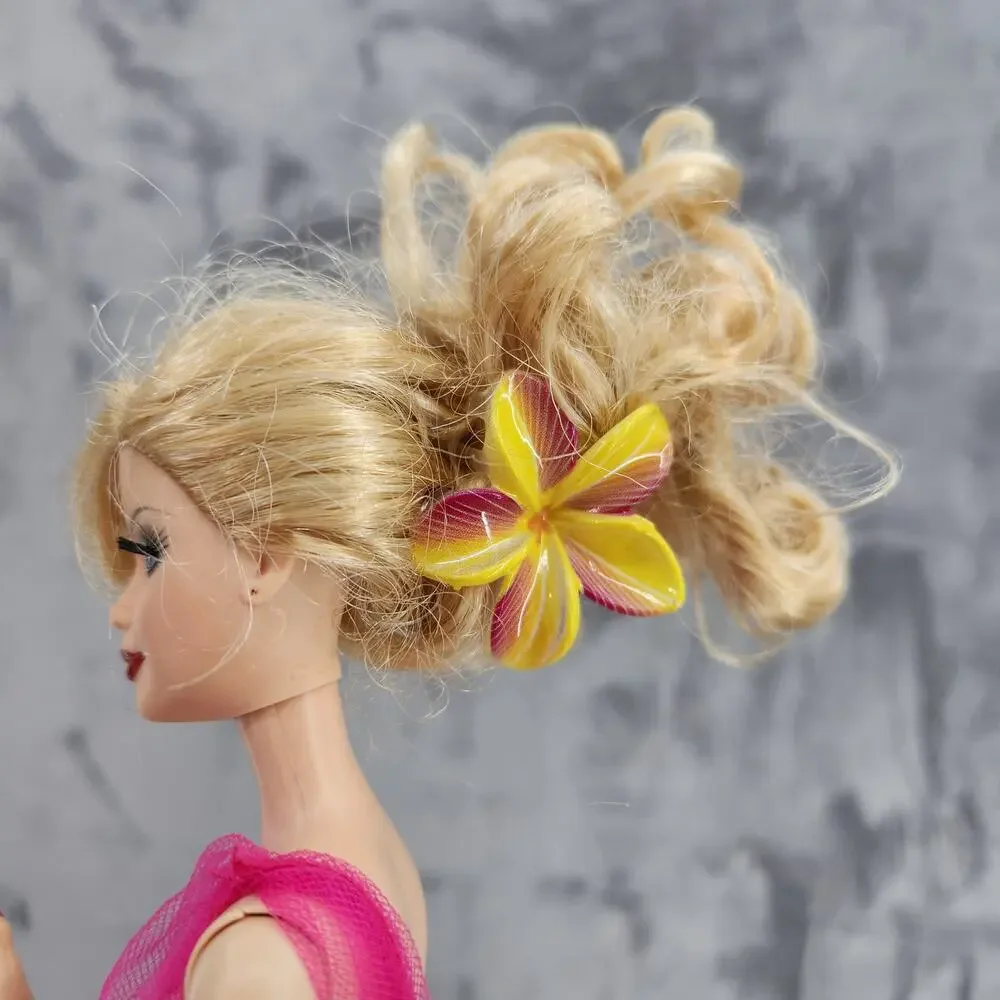 3 pc Hawaiian Flower Claw Clips Hair Accessories - Yellow and Maroon